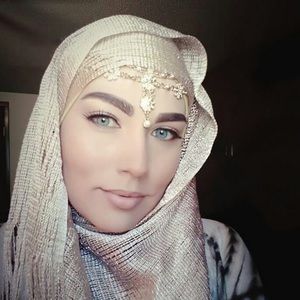 Meet your Posher, Patricia